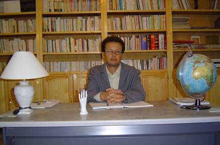Description : Description : Description : at_desk